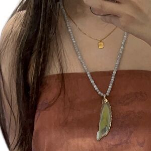 Green crystal necklace removable pendant